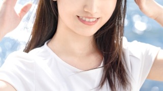 新人 プレステージ専属デビュー 絶対的原石。「絶対的美少女メーカー」の原点回帰。 中森ななみ
